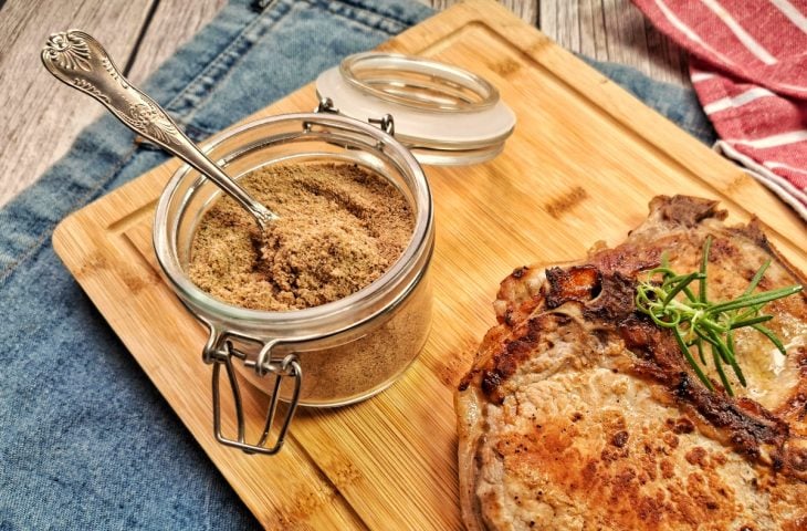Tempero para carne de porco
