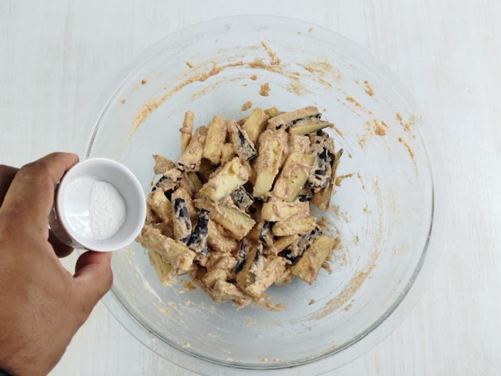 Fermento adicionado na tigela.