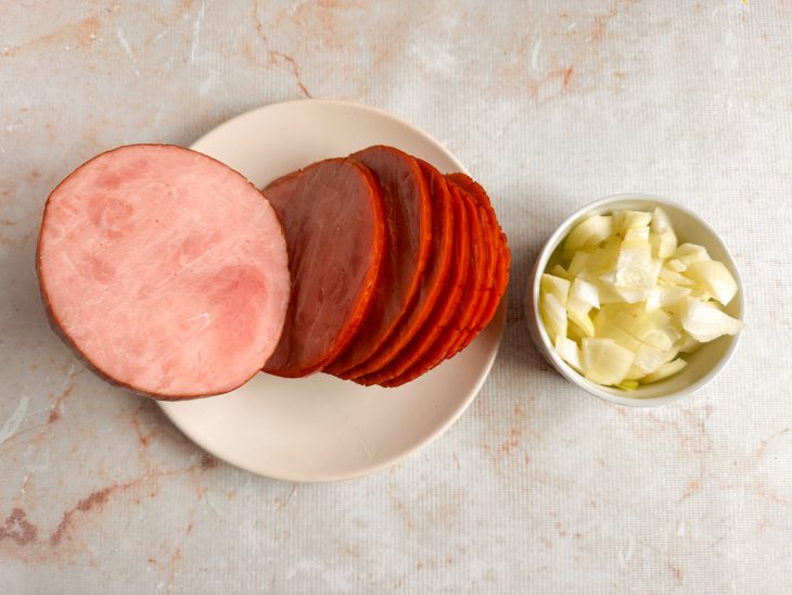 Tender cortado em fatias.