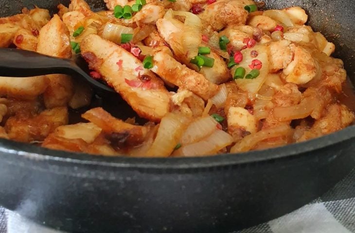 Tiras de frango com melado