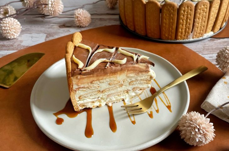 Torta alemã com nata