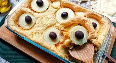 Torta capixaba de bacalhau