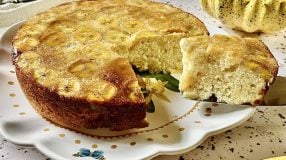 Torta de banana caramelizada