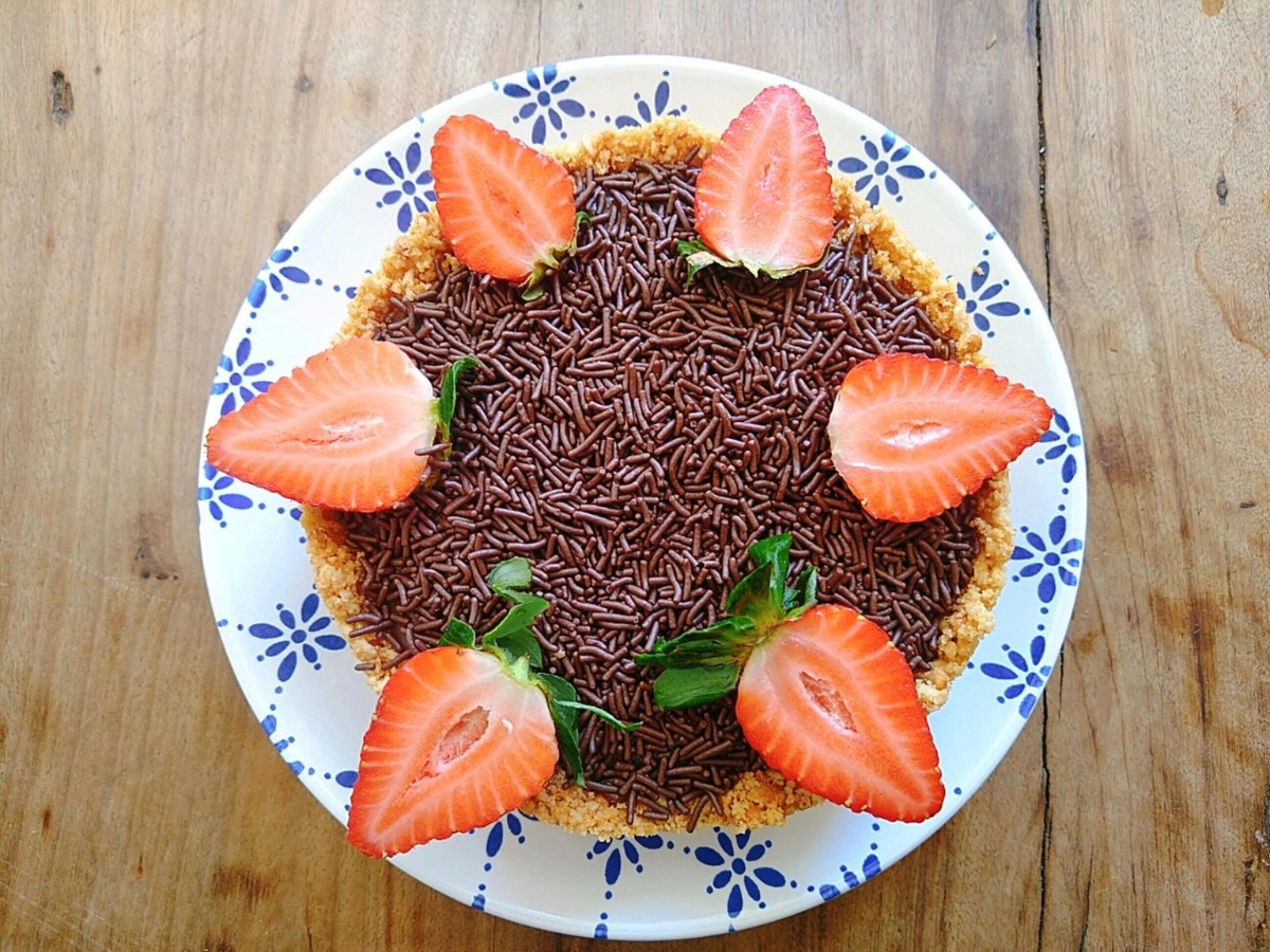 Torta de brigadeiro simples