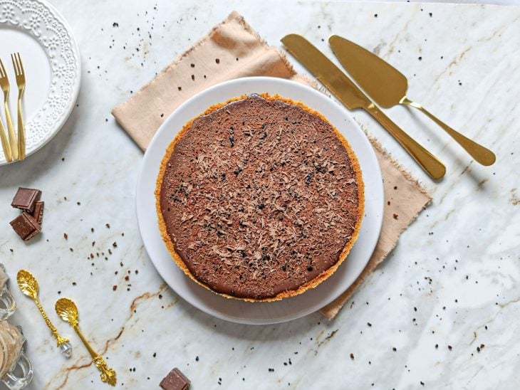 Torta pronta, após tempo de descanso na geladeira.