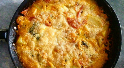 Torta de camarão de frigideira