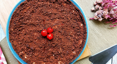 Torta de chocolate com doce de leite