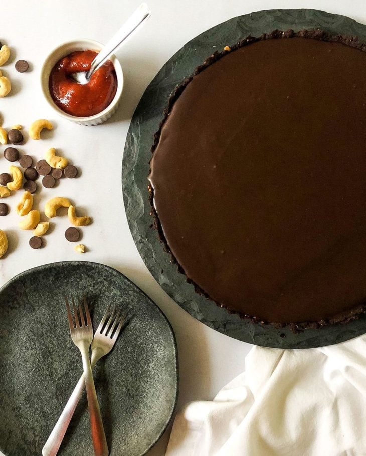 Torta de chocolate com goiabada