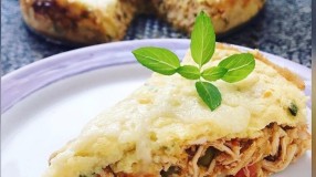 Torta de frango com massa de batata