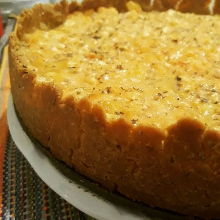 Torta de frango com palmito sem glúten