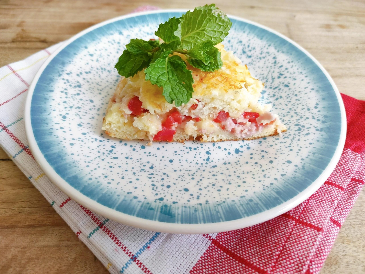 Torta de frigideira de presunto e queijo