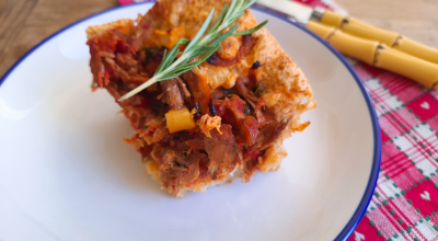 Torta de liquidificador de pernil com maçã