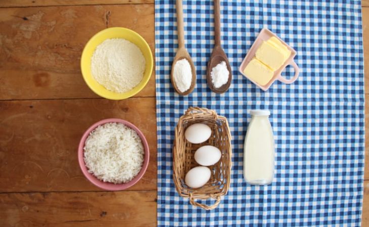 Torta de massa de arroz com calabresa - Passo a Passo