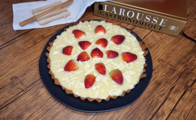 Torta de morango com chocolate branco