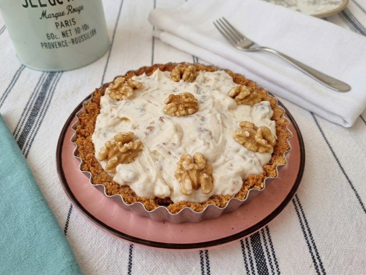 Torta de nozes simples