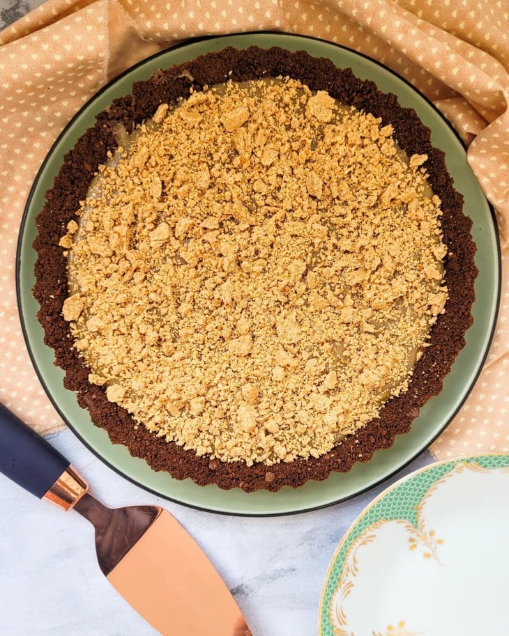 Torta de paçoca com bolacha Maizena