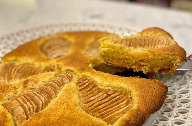 Torta de peras com creme frangipane