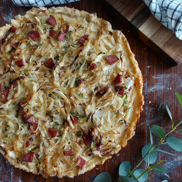 Torta de repolho com calabresa