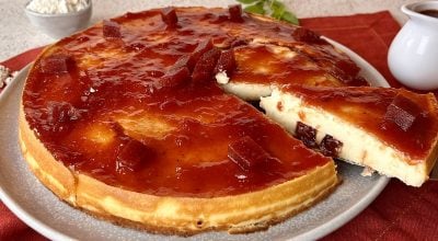 Torta de ricota com goiabada