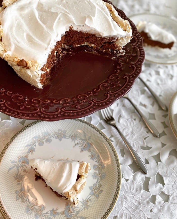 Torta dos anjos de chocolate