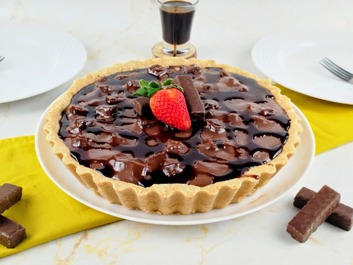 Torta gelada de chocolate