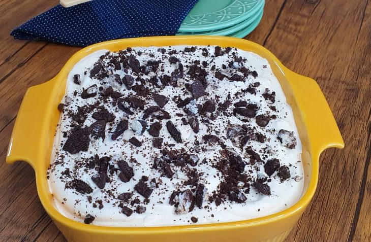 Torta gelada de Oreo fácil