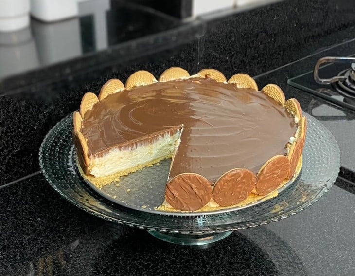 Torta holandesa com creme de chocolate branco