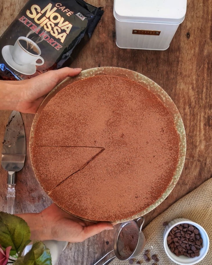 Torta de mousse de café com chocolate