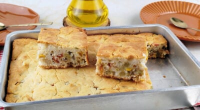 Torta salgada com farinha de arroz