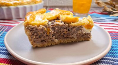 Torta simples de carne moída