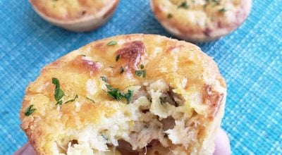 Tortinha de frango com creme de milho