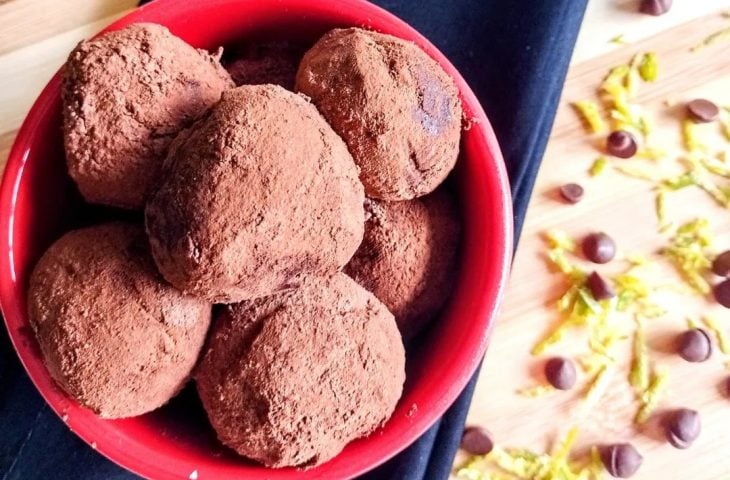 Trufas de chocolate com laranja