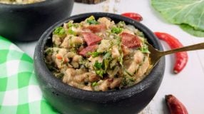 Tutu de feijão com couve