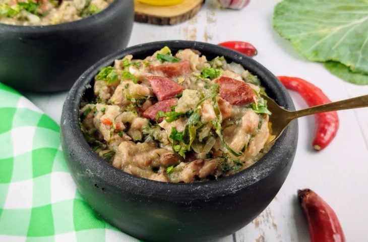 Tutu de feijão com couve