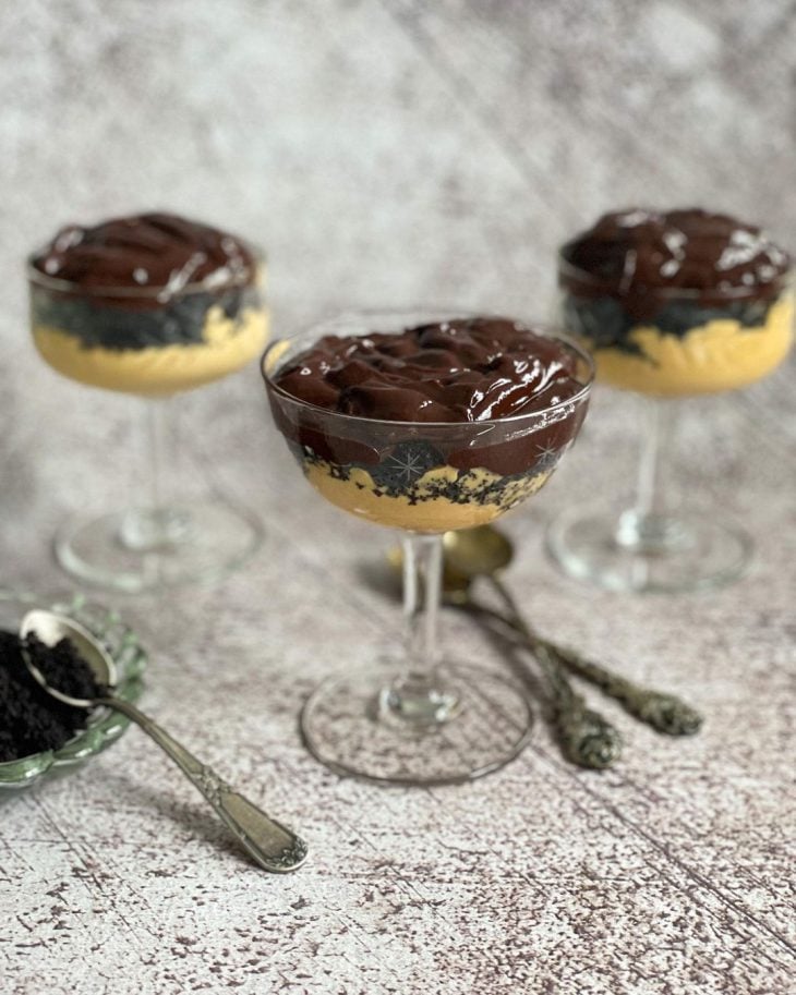 Verrine de mousse de doce de leite com chocolate