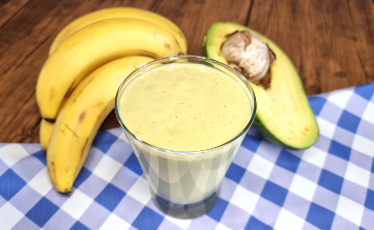 Vitamina de abacate com banana