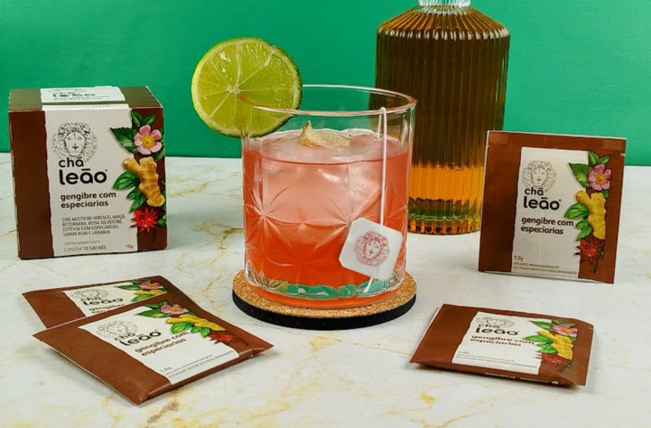 Whisky sour com gengibre