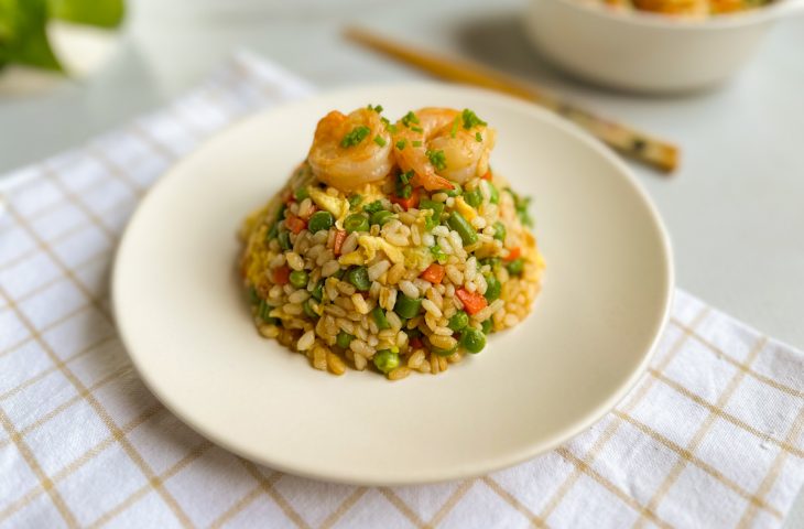 Yakimeshi de camarão