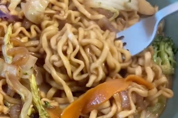 Yakisoba de legumes